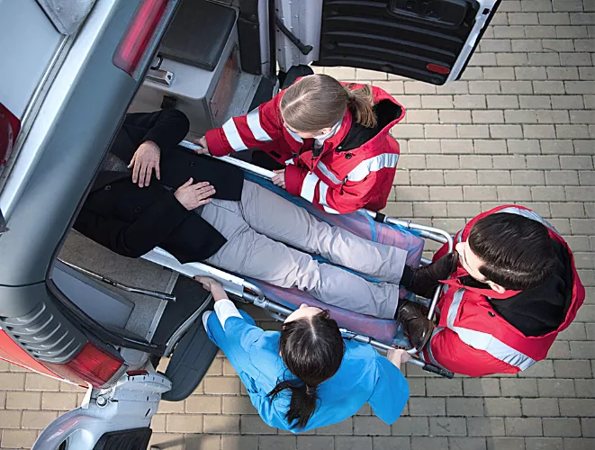 Услуги перевозки лежачих больных из больницы в больницу